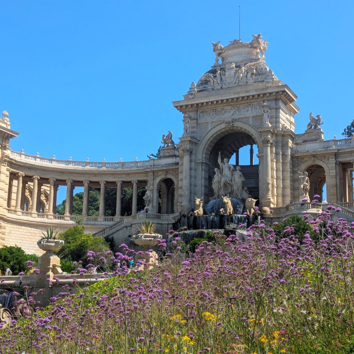 A explorar Marselha: Palais Longchamp e igrejas&nbsp;históricas